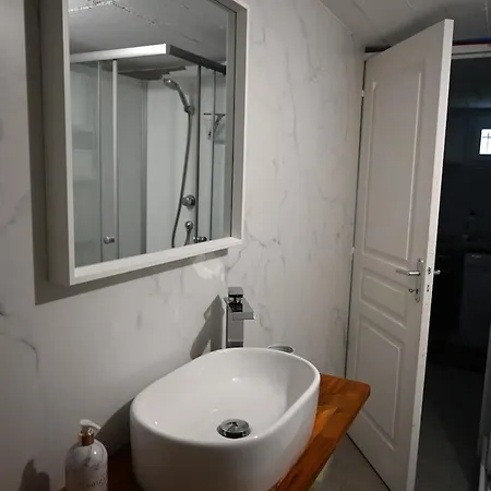 La Ferriere With Swimming Pool Feriehus Ribérac